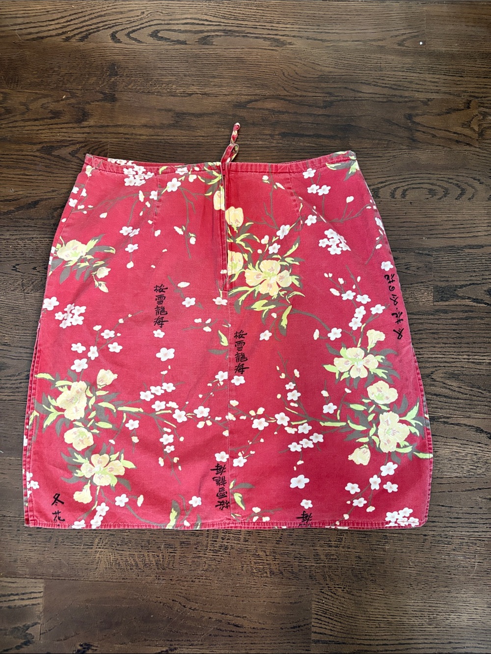 RARE Vintage Slant Cherry Blossom Mini Skirt with Drawstring Waist - Picture 8 of 9